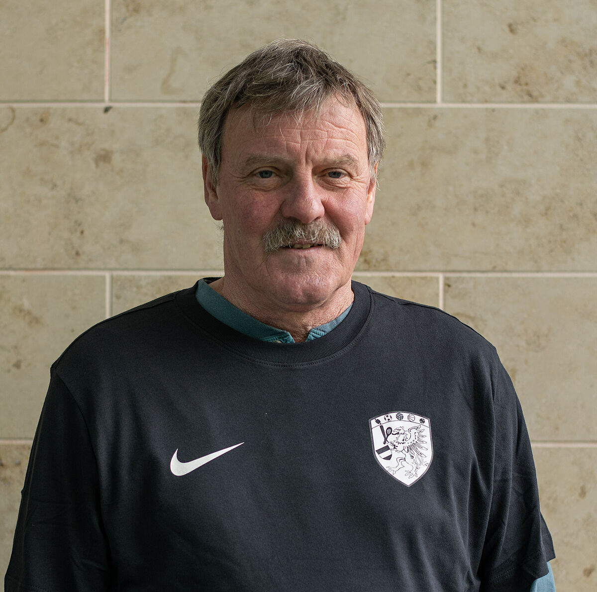 Dr. paed. Ulf Reder